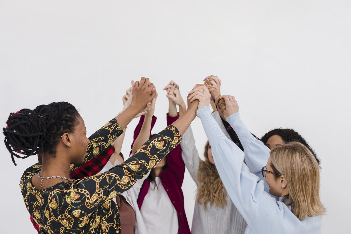 a data se tornou um marco para celebrar as conquistas femininas nos diversos campos da sociedade. (Foto: Reprodução / Freepik)