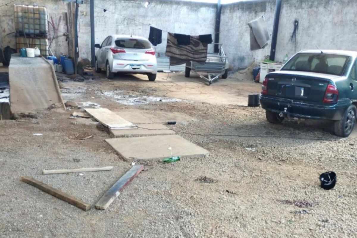 Crime ocorreu no interior de um lava-jato na Avenida Fernando Costa (Foto: Reprodução/PM)