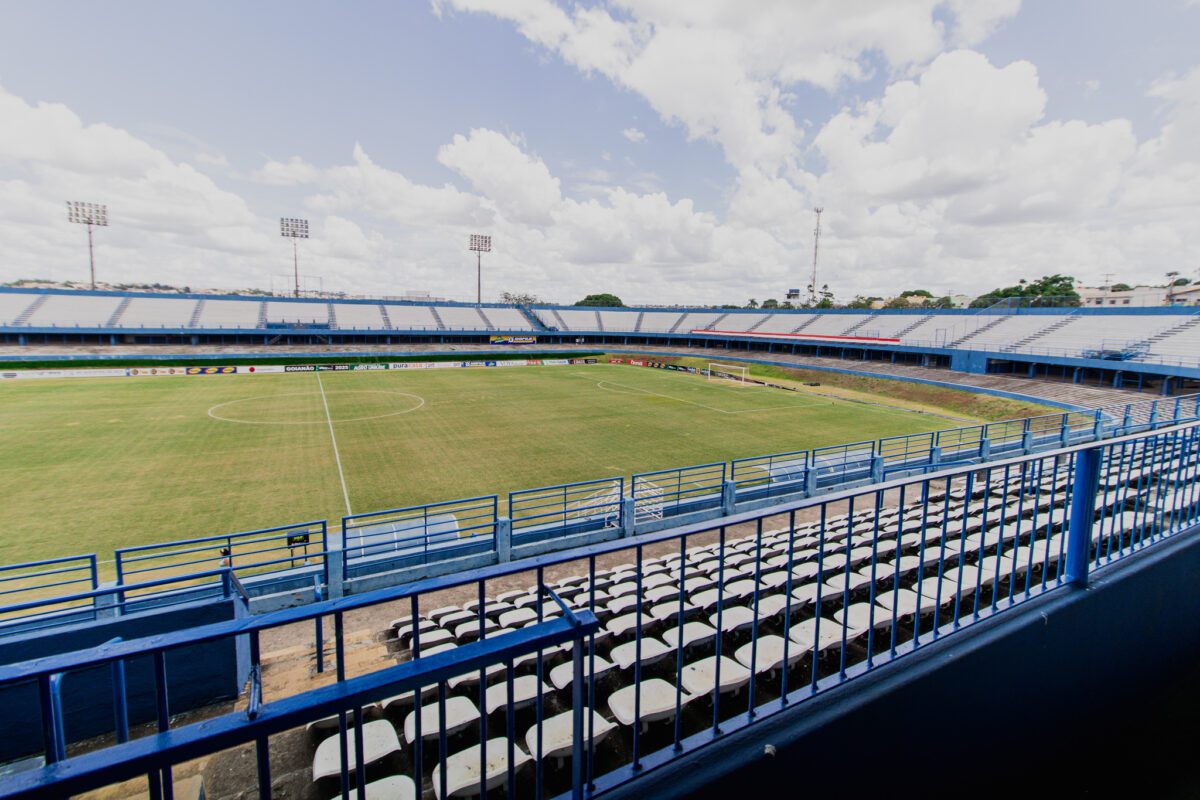 foto do estádio jonas duarte, palco da final do campeonato goiano de 2025