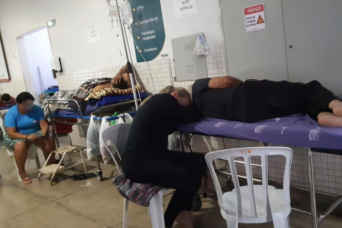 foto do HEANA em período de superlotação