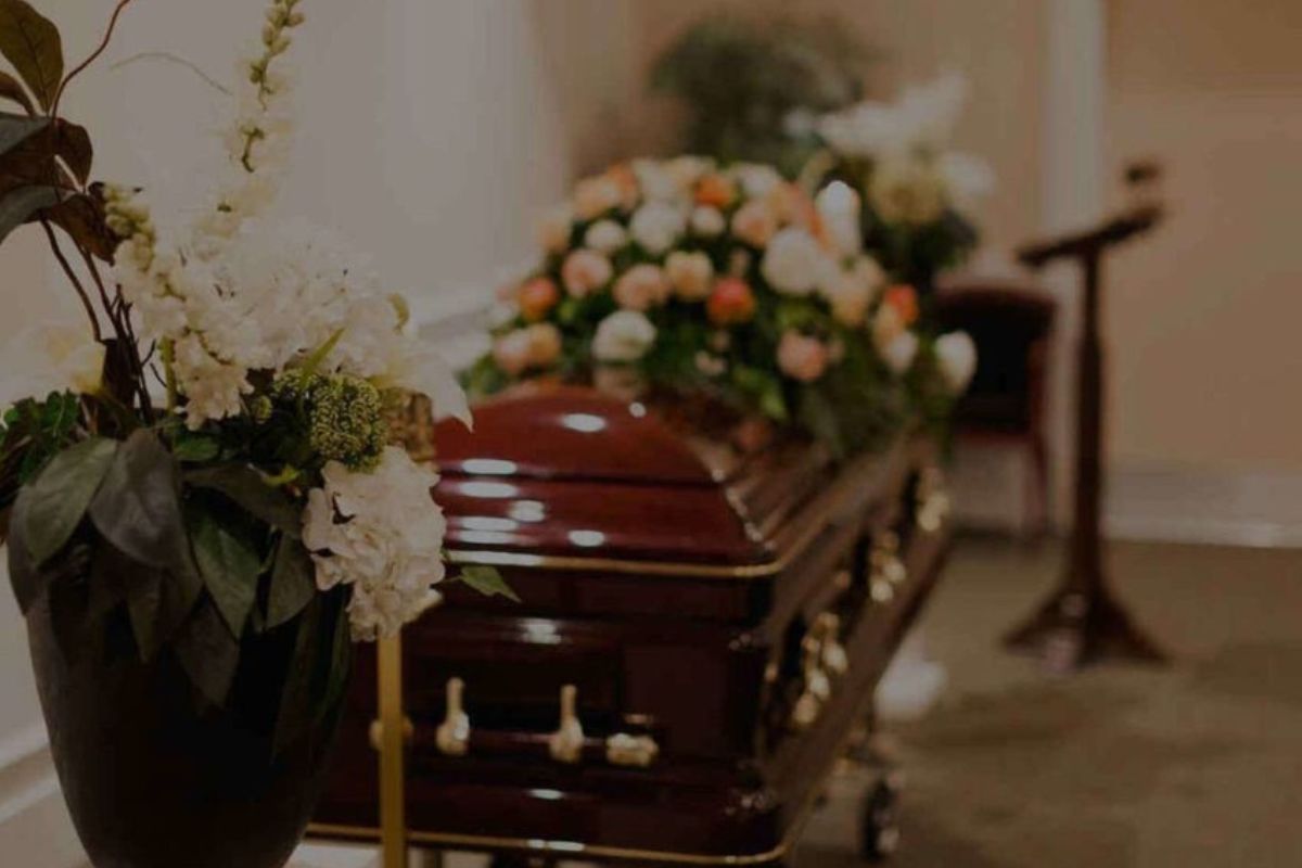 foto de caixão para ilustrar matéria da troca de corpos por parte de funerária