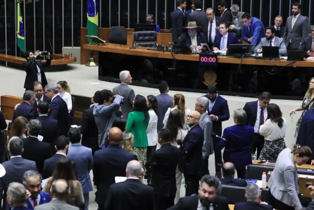 foto do plenário da câmara federal