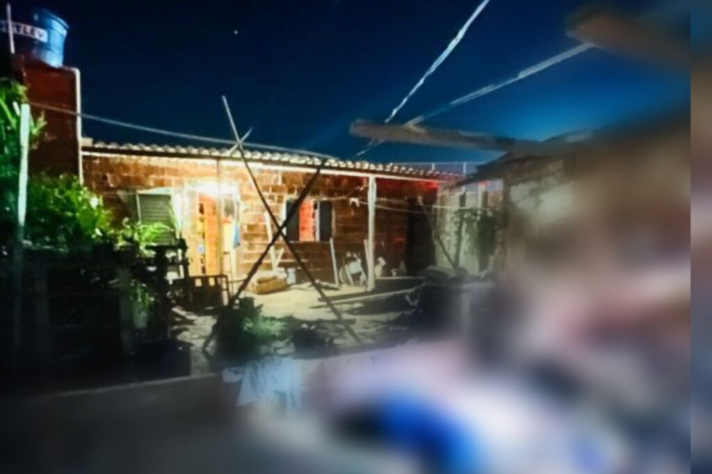 Local do homicídio no Parque Calixtópolis (Foto: Polícia Militar)