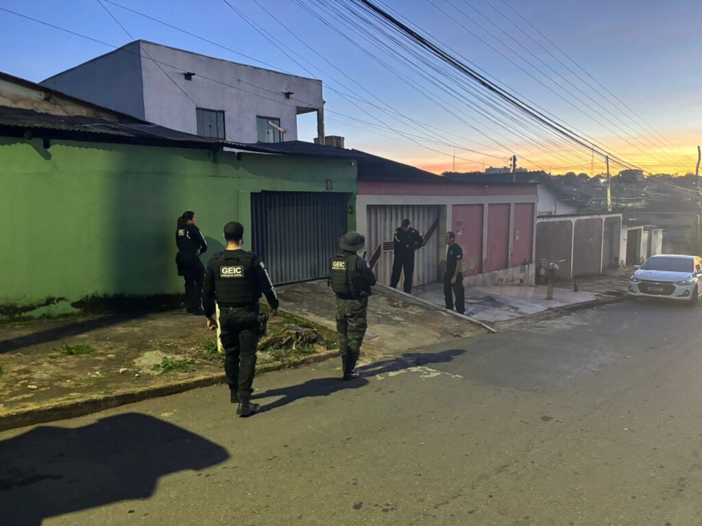 Operação foi deflagrada no início da manhã