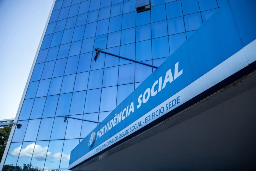 foto de fachada de prédio do inss