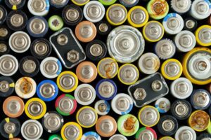foto de pilhas e baterias para representar a briga entre duracell e energizer