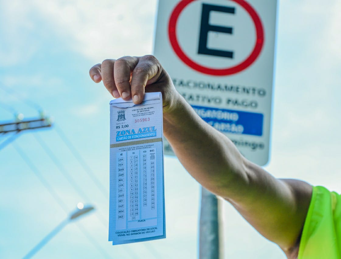 Sistema garante rotatividade nos estacionamentos públicos em ruas e avenidas (Foto: Divulgação-Prefeitura de Bertioga)