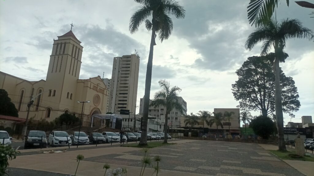 Confira como fica o tempo em Anápolis nos próximos dias, conforme previsão do CIMEHGO, massa de ar polar deve reduzir temperaturas. (Foto: Rádio São Francisco)