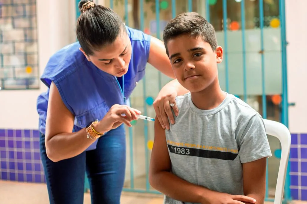 Confira os grupos com prioridade para receber a vacina contra a gripe. (Foto: Divulgação / Prefeitura de Anápolis)