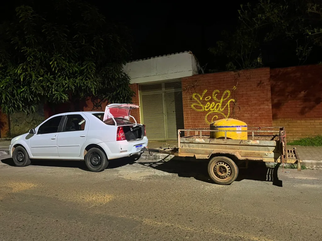 Crime ocorreu na Rua Joaquim Propício de Pina (Foto: Reprodução/PM)