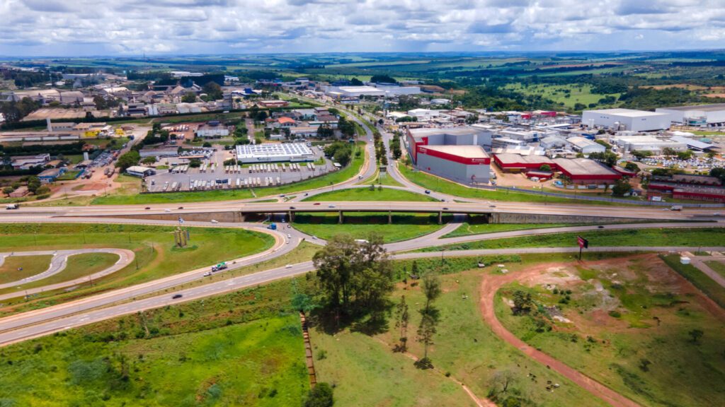 Vista aérea da entrada do DAIA pela GO-330 (Foto: Divulgação)