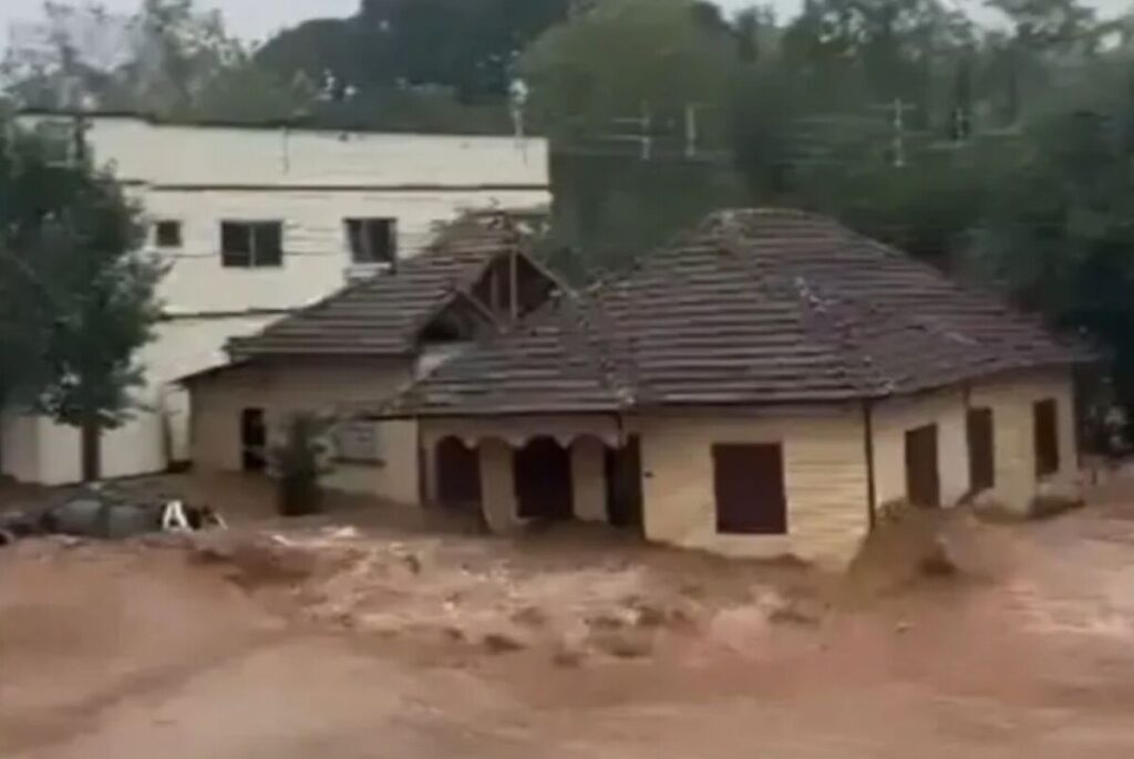 INMET emitiu alerta de grande perigo para o Rio Grande do Sul e litoral sul de Santa Catarina (Foto: Captura)