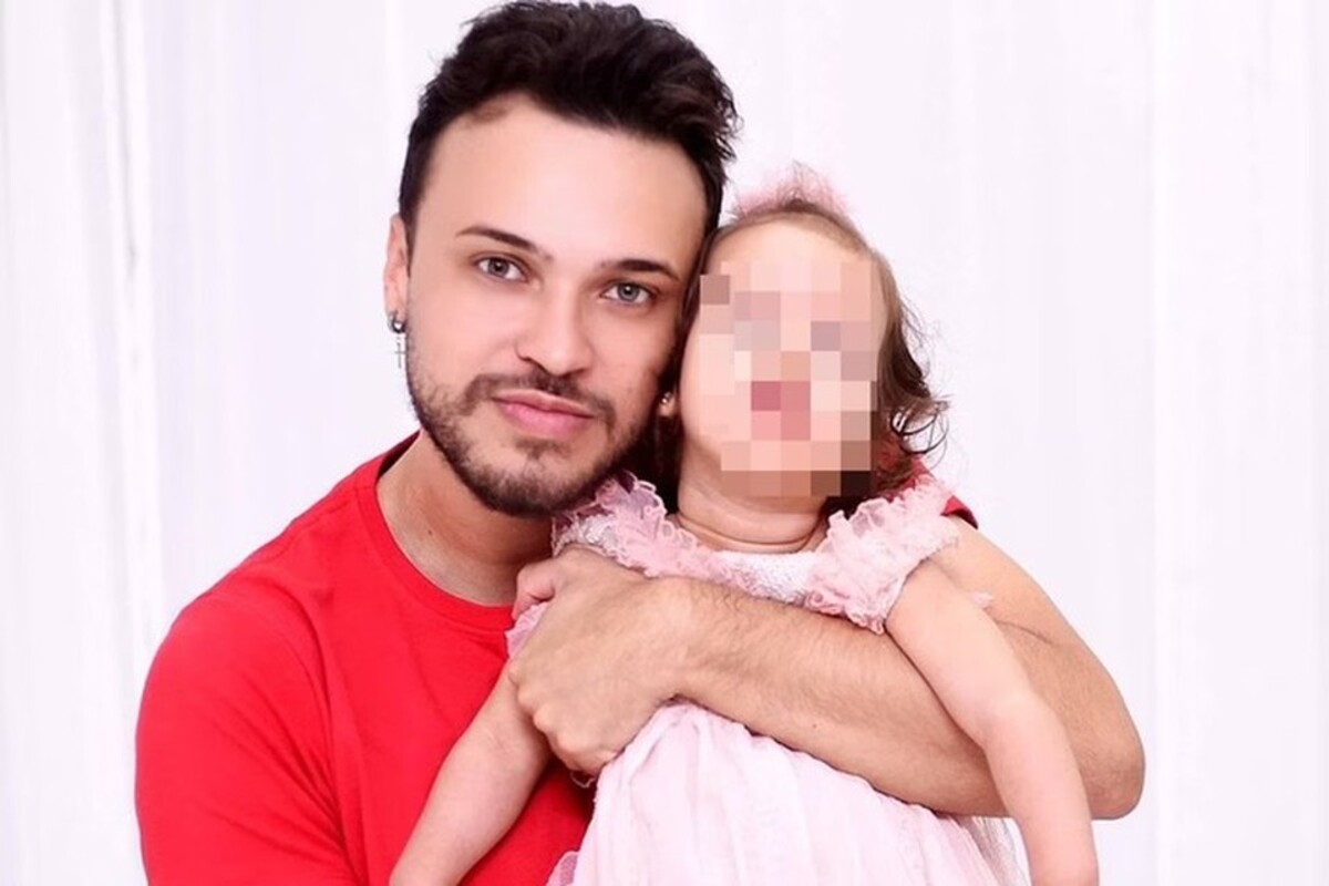 Igor Viana, de 24 anos, causou indignação após compartilhar vídeos debochando da própria filha (Foto: Reprodução/Redes Sociais)