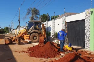 Rede de esgoto deve ser implementada em todo o Parque Brasília. (Foto: José Aurélio / Rádio São Francisco)