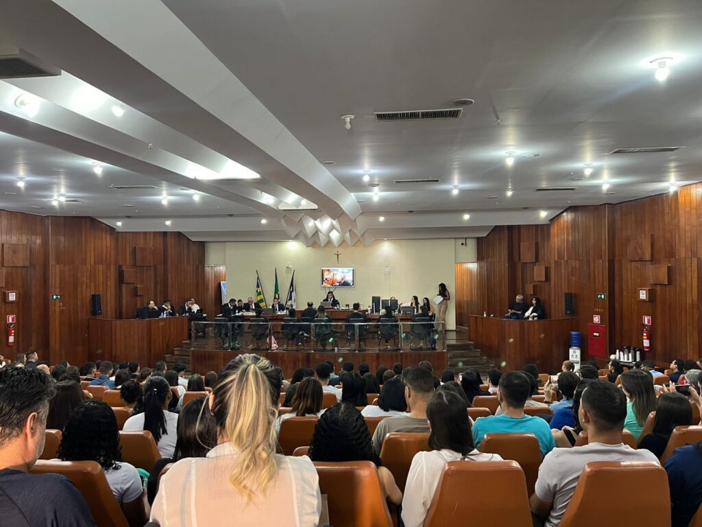 Auditório ficou cheio durante todo o julgamento (Foto: TJ-GO)