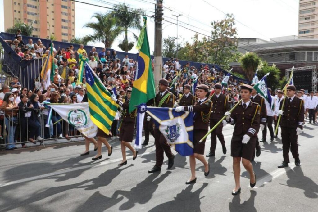 Prefeitura estima que cerca de 8 mil pessoas compareçam no desfile. (Foto: Divulgação)