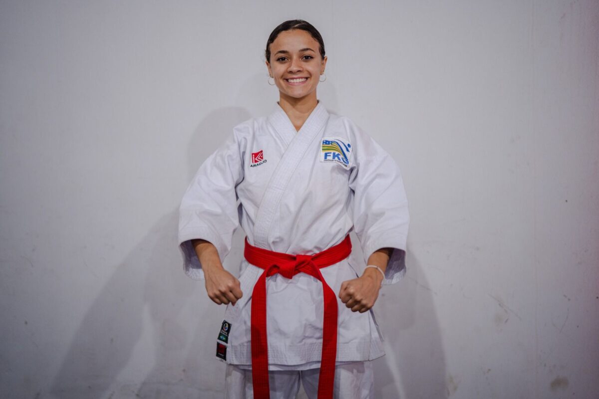 Vitória Gabriele representa Anápolis no Campeonato Mundial de Karatê na Argentina (Foto: Divulgação)