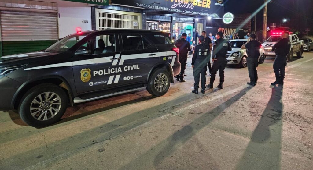 Policiais da DICT na Operação Direção Consciente (Foto: Polícia Civil)