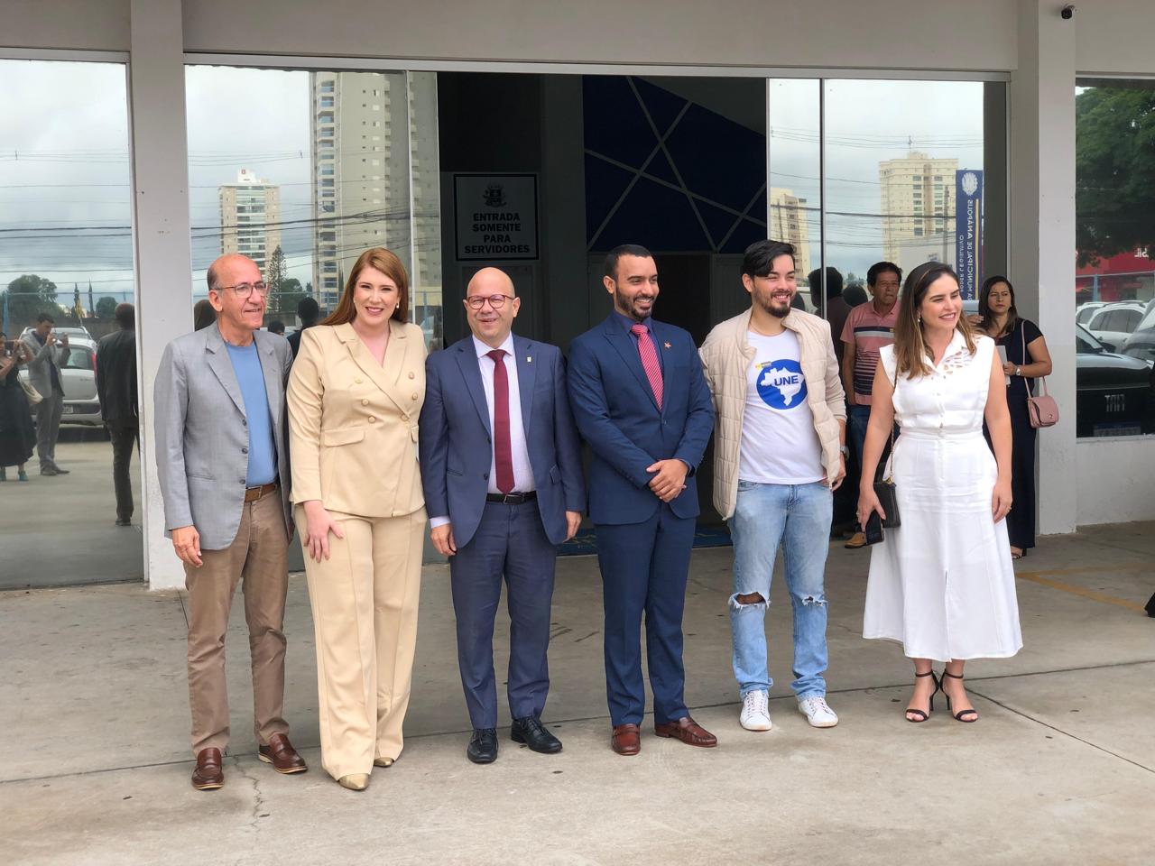 foto da visita de olavo noleto a câmara de anápolis