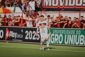 FOTO DE ARIEL, JOGADOR DO ANÁPOLIS FUTEBOL CLUBE