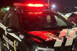 foto de carro da polícia civil de goiás