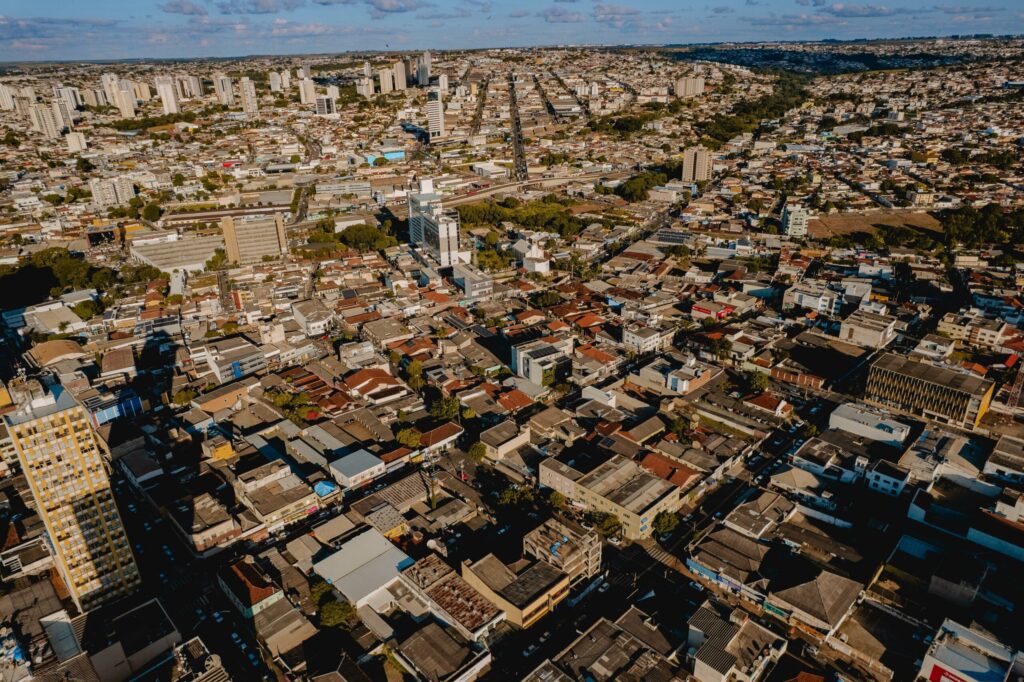 foto aérea da cidade de anápolis