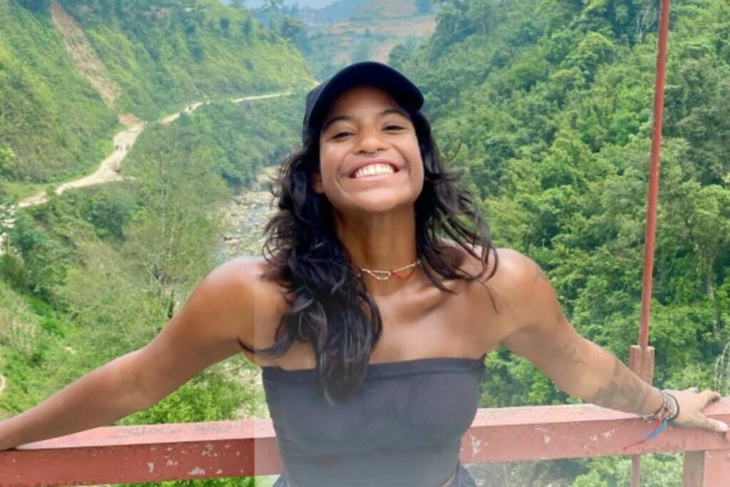 foto do brasileira perdida em vulcão
