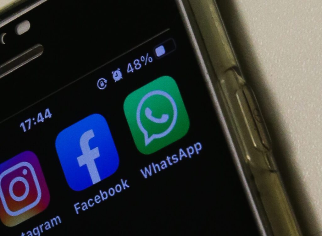 whatsapp